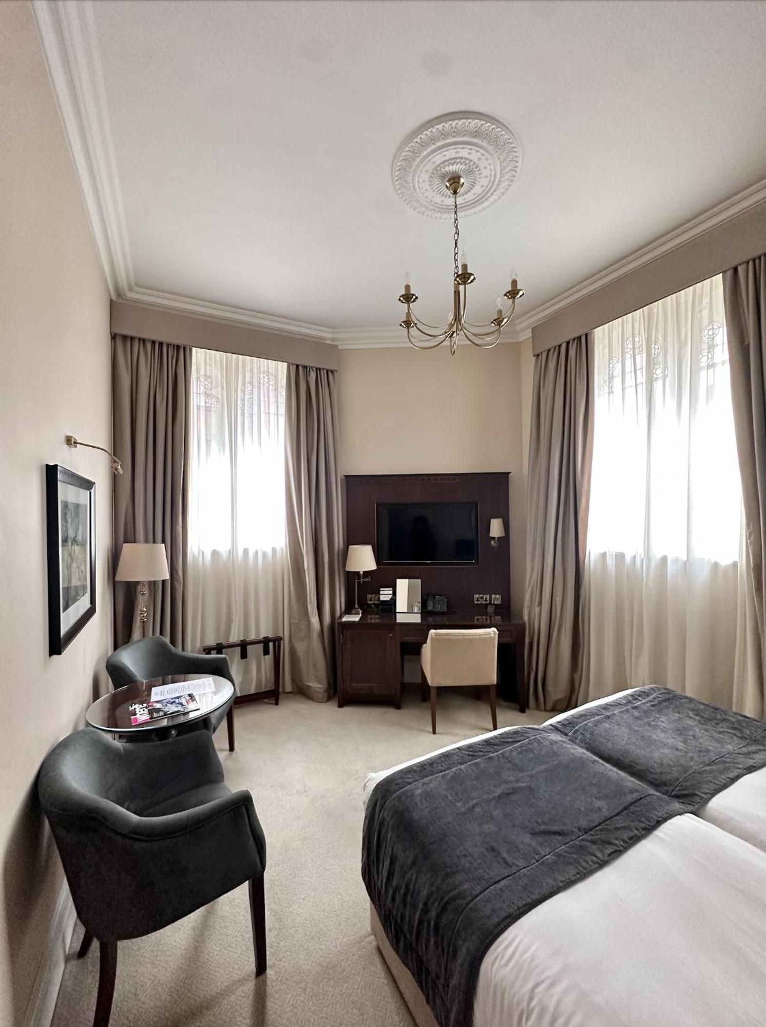 St Paul'S Hotel Лондон Екстериор снимка